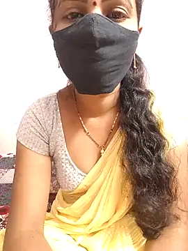 Snapshot of tina_rosy chatting on 12/12/24, 07:30 tina rosy online show from 12/12/24, 07:30