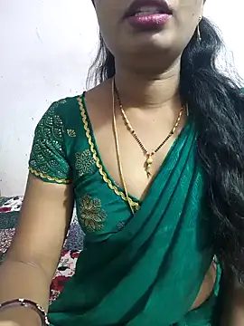 Snapshot of tina_rosy chatting on 12/14/24, 05:36 tina rosy online show from 12/14/24, 05:36