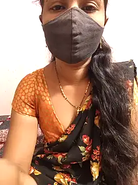 Snapshot of tina_rosy chatting on 12/19/24, 06:01 tina rosy online show from 12/19/24, 06:01