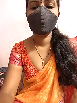 Snapshot of tina_rosy chatting on 12/19/24, 04:57 tina rosy online show from 12/19/24, 04:57