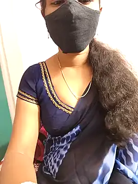 Snapshot of tina_rosy chatting on 01/19/25, 06:32 tina rosy online show from 01/19/25, 06:32