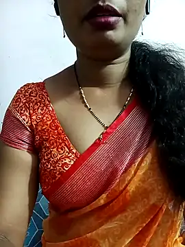 Snapshot of tina_rosy chatting on 02/09/25, 06:37 tina rosy online show from 02/09/25, 06:37