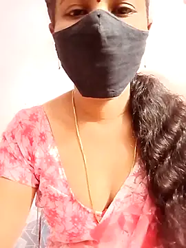 Snapshot of tina_rosy chatting on 02/16/25, 05:04 tina rosy online show from 02/16/25, 05:04