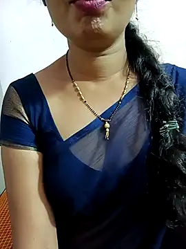 Snapshot of tina_rosy chatting on 02/27/25, 09:36 tina rosy online show from 02/27/25, 09:36