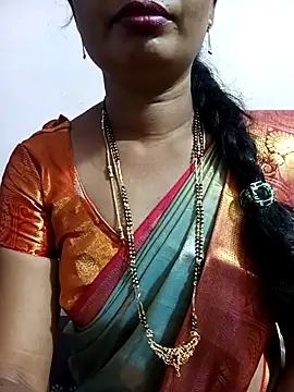 Snapshot of tina_rosy chatting on 03/02/25, 06:30 tina rosy online show from 03/02/25, 06:30