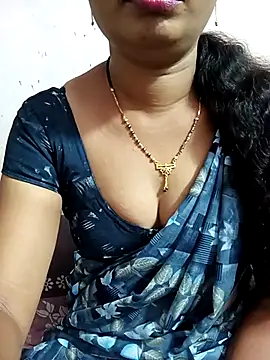 Snapshot of tina_rosy chatting on 03/04/25, 06:18 tina rosy online show from 03/04/25, 06:18