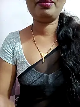 Snapshot of tina_rosy chatting on 03/07/25, 06:22 tina rosy online show from 03/07/25, 06:22