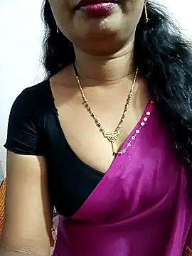 Snapshot of tina_rosy chatting on 03/11/25, 05:46 tina rosy online show from 03/11/25, 05:46