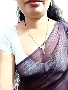 Snapshot of tina_rosy chatting on 03/20/25, 05:58 tina rosy online show from 03/20/25, 05:58