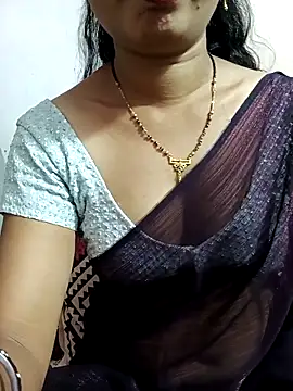 Snapshot of tina_rosy chatting on 03/20/25, 09:02 tina rosy online show from 03/20/25, 09:02