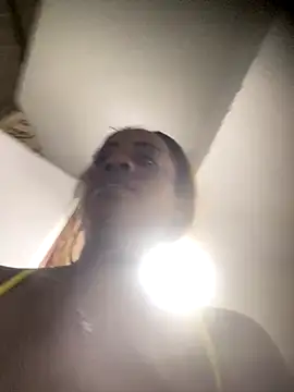 BrianaBrownn online show from 10/01/25, 11:16
