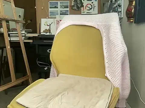 naughtyonbicycle online show from 11/16/25, 02:44