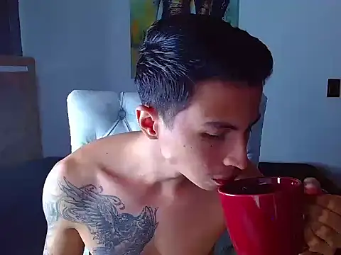 Velk hot online show from 02/20/26, 01:11