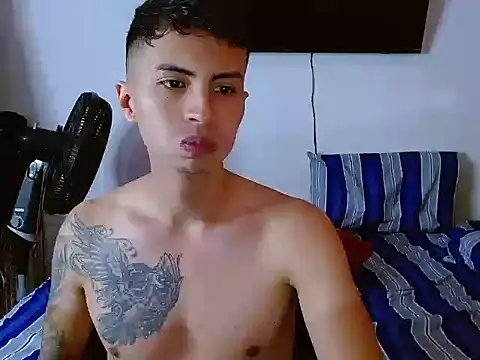 Velk hot online show from 07/06/26, 12:35