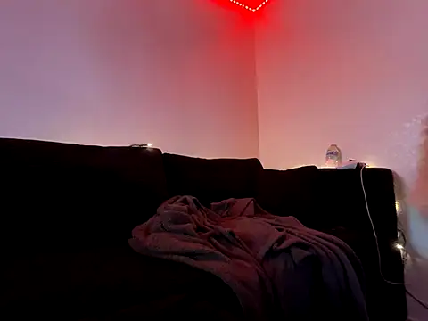 GoddessNih online show from 12/15/25, 04:28