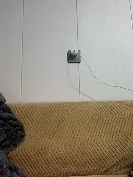 Aimeil online show from 12/05/24, 02:53