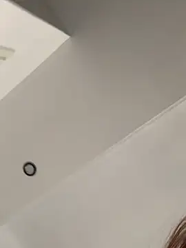 Aimeil online show from 11/26/25, 08:15