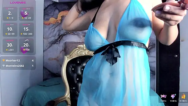 LuciaMoretti  online show from 09/23/25, 12:19