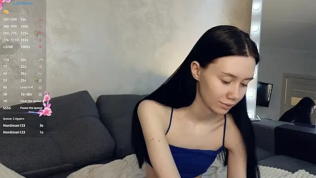 emilia walton online show from 12/24/24, 01:39