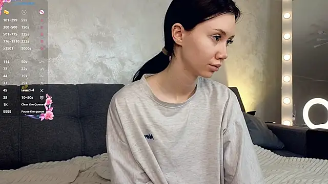 emilia walton online show from 01/09/25, 01:35