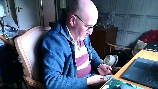 Adamdaddybear online show from 02/03/25, 12:25