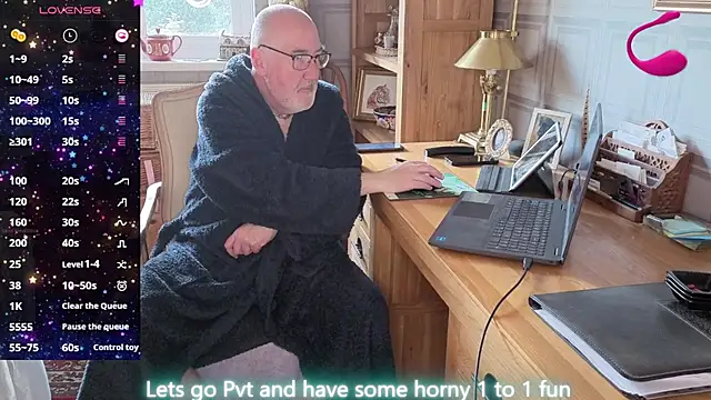 Adamdaddybear online show from 04/08/26, 07:08