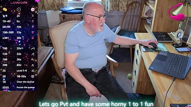Adamdaddybear online show from 05/24/26, 12:54