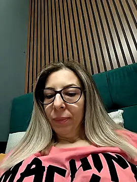SukyGirl online show from 01/14/25, 02:29