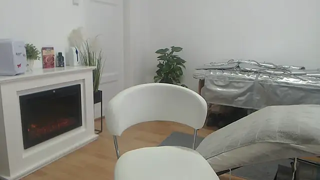SukyGirl online show from 02/20/25, 09:00