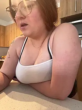 Sweetleeahxx online show from 03/19/25, 12:56