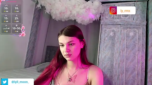 lylita2 online show from 12/18/24, 02:21