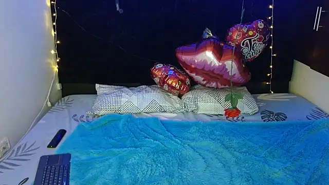 Miapeyton online show from 02/18/25, 02:06