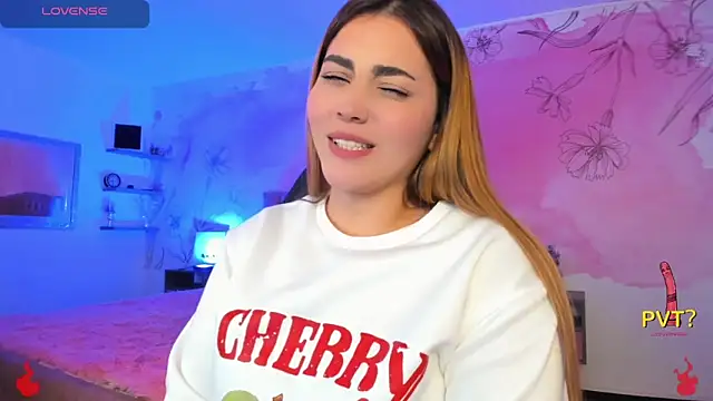 Lucia star   online show from 02/19/25, 08:33