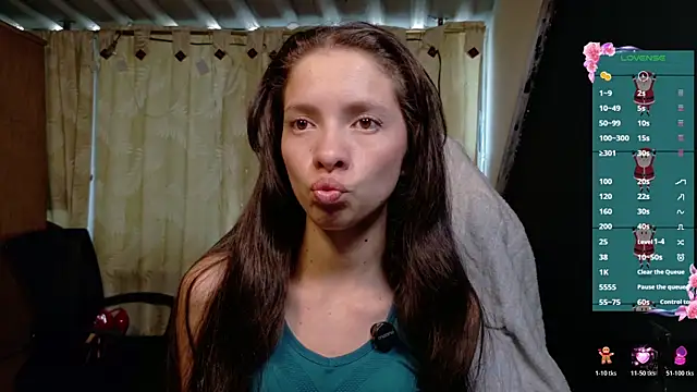 sweetdam12 online show from 12/17/25, 08:04