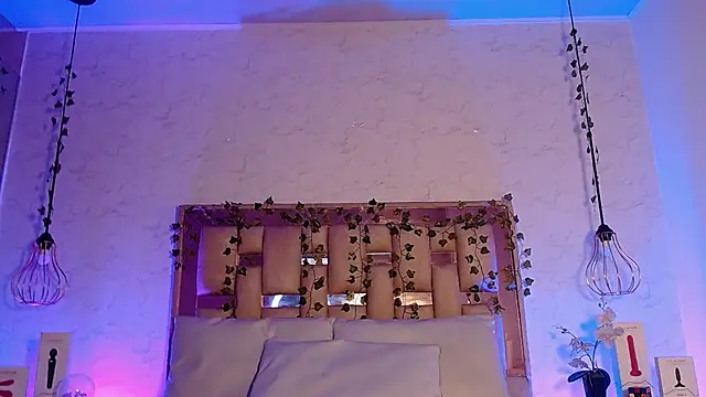 GigiVolkova online show from 10/11/25, 07:56