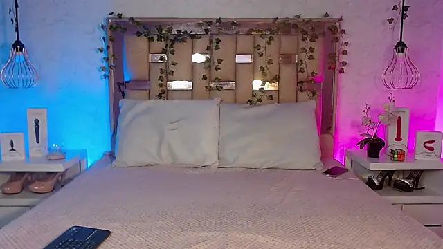 GigiVolkova online show from 11/29/25, 02:58