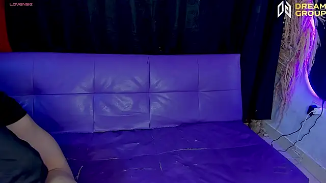 Yourslust  online show from 03/01/25, 11:37