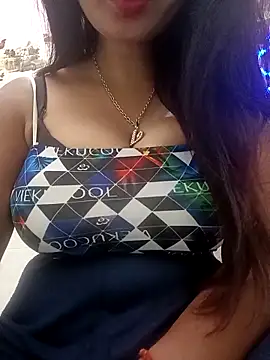 cute-mahek online show from 02/21/25, 07:23