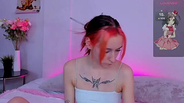 Snapshot of Doris_Scott chatting on 01/18/25, 02:02 Doris Scott online show from 01/18/25, 02:02