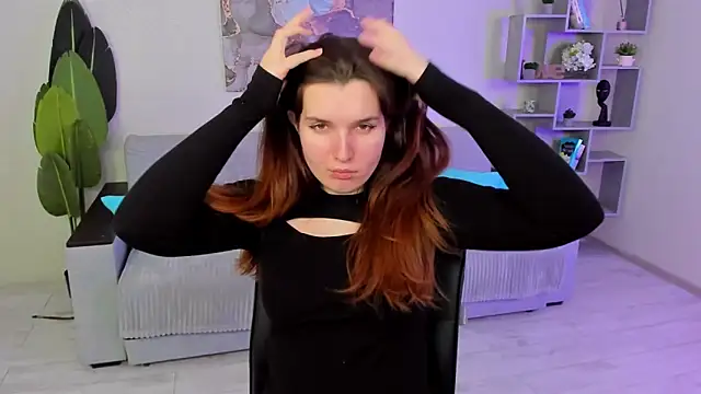 BonneyLove online show from 03/17/25, 05:49