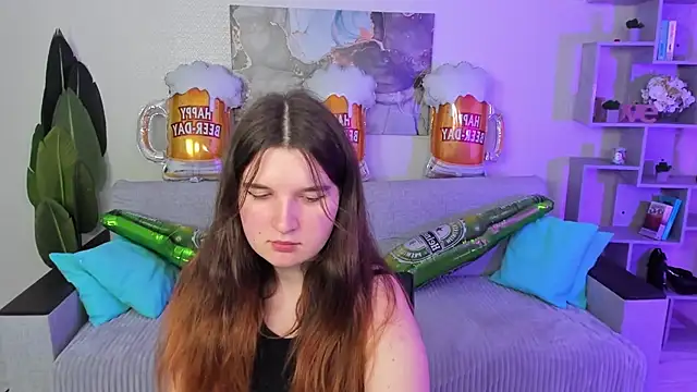 BonneyLove online show from 10/01/25, 05:41