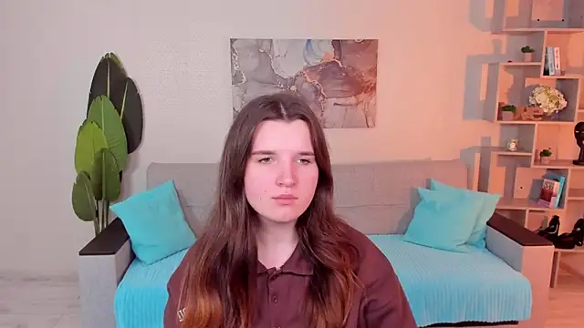 BonneyLove online show from 12/04/25, 05:21