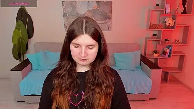 BonneyLove online show from 06/15/26, 05:26