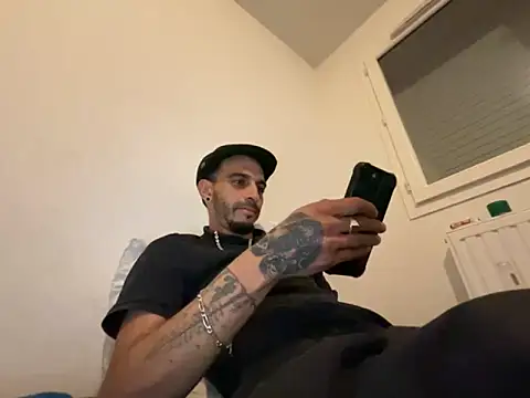 Rebeu313 online show from 10/16/25, 09:27