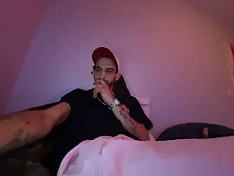 Rebeu313 online show from 04/12/26, 02:16