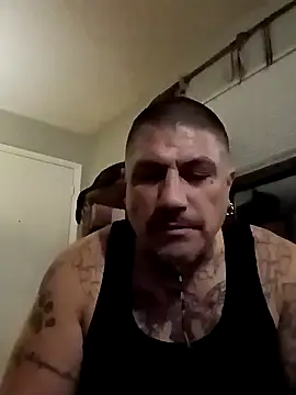 Snapshot of B_DOGG69 chatting on 01/29/25, 03:44 B DOGG69 online show from 01/29/25, 03:44