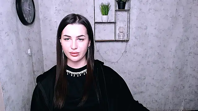 Snapshot of DivaKaily_ chatting on 12/02/24, 08:33 DivaKaily online show from 12/02/24, 08:33