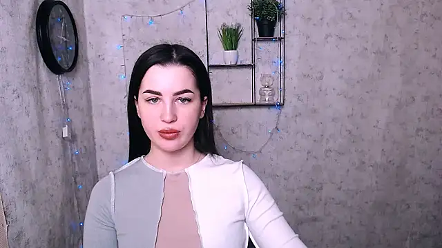 Snapshot of DivaKaily_ chatting on 12/08/24, 05:50 DivaKaily online show from 12/08/24, 05:50