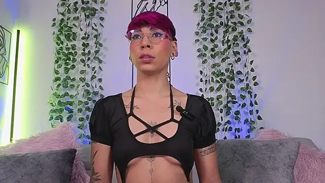 MiaMorgan  online show from 04/07/26, 02:06