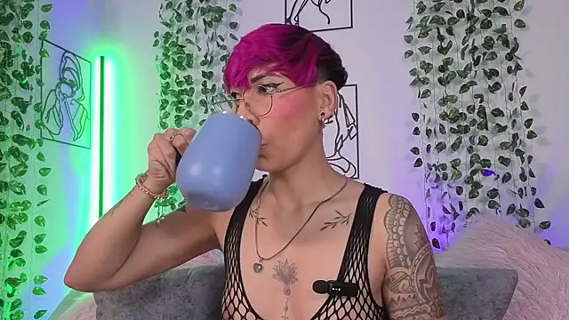 MiaMorgan  online show from 04/09/26, 02:11